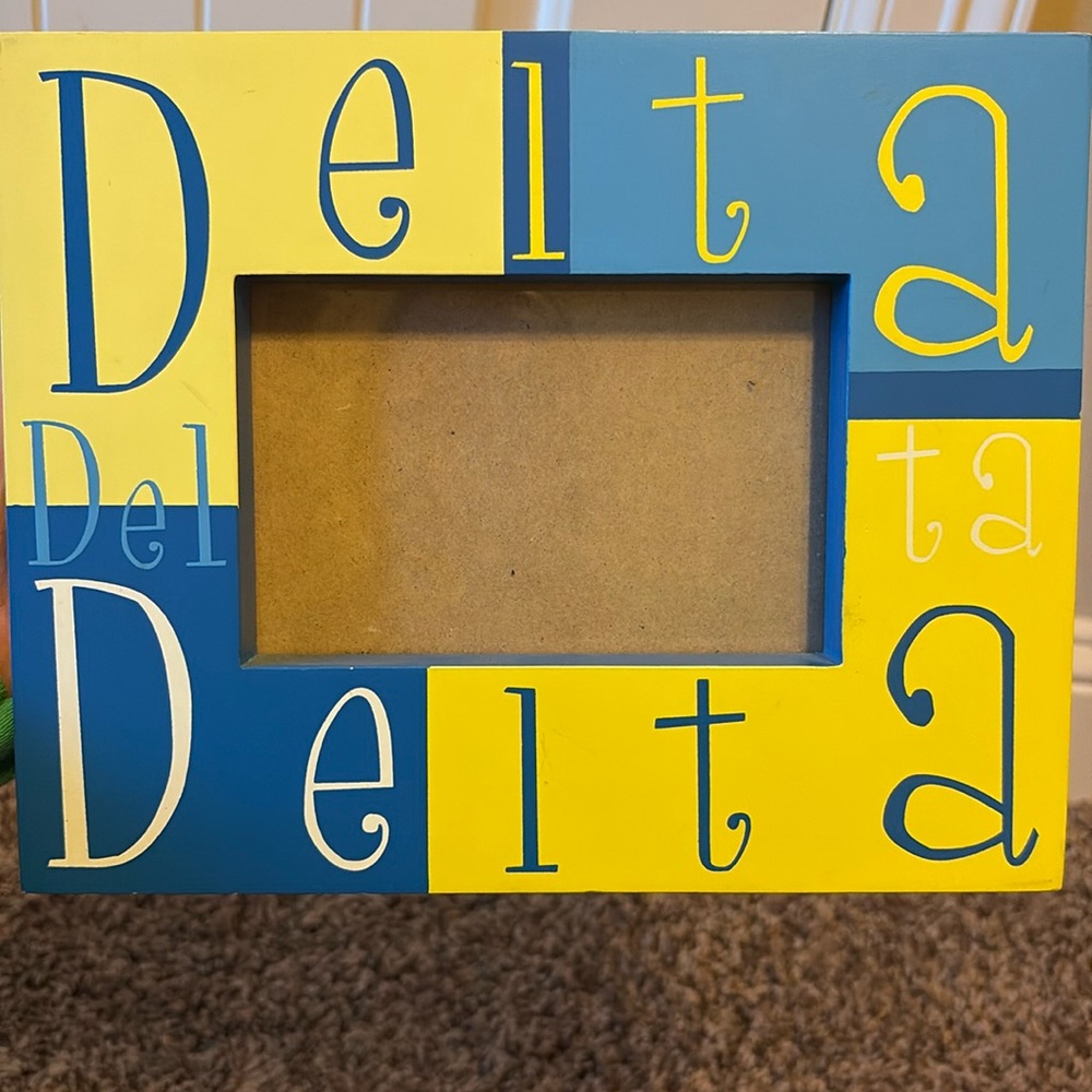 Tri-Delt Box Picture Frame